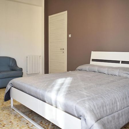 Home Napoli Eksteriør bilde