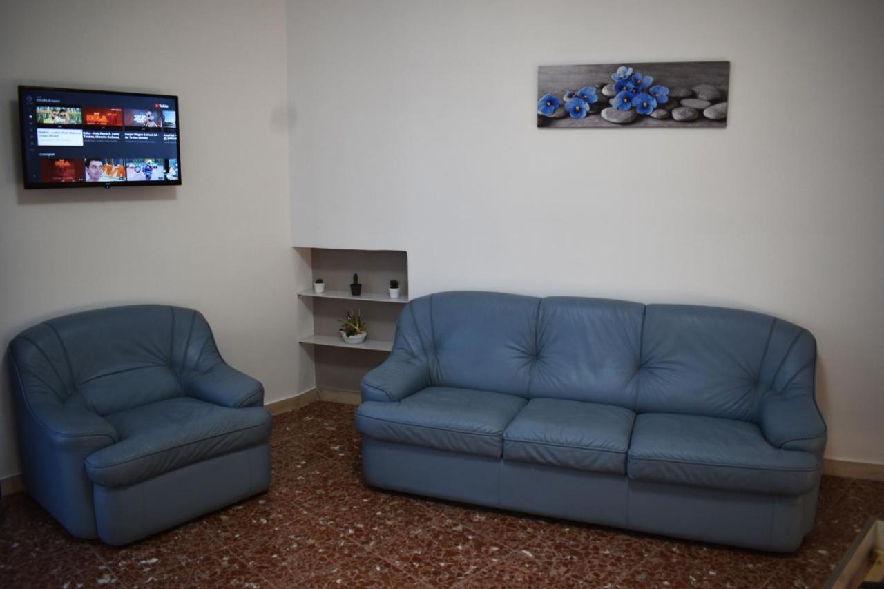 Home Napoli Eksteriør bilde