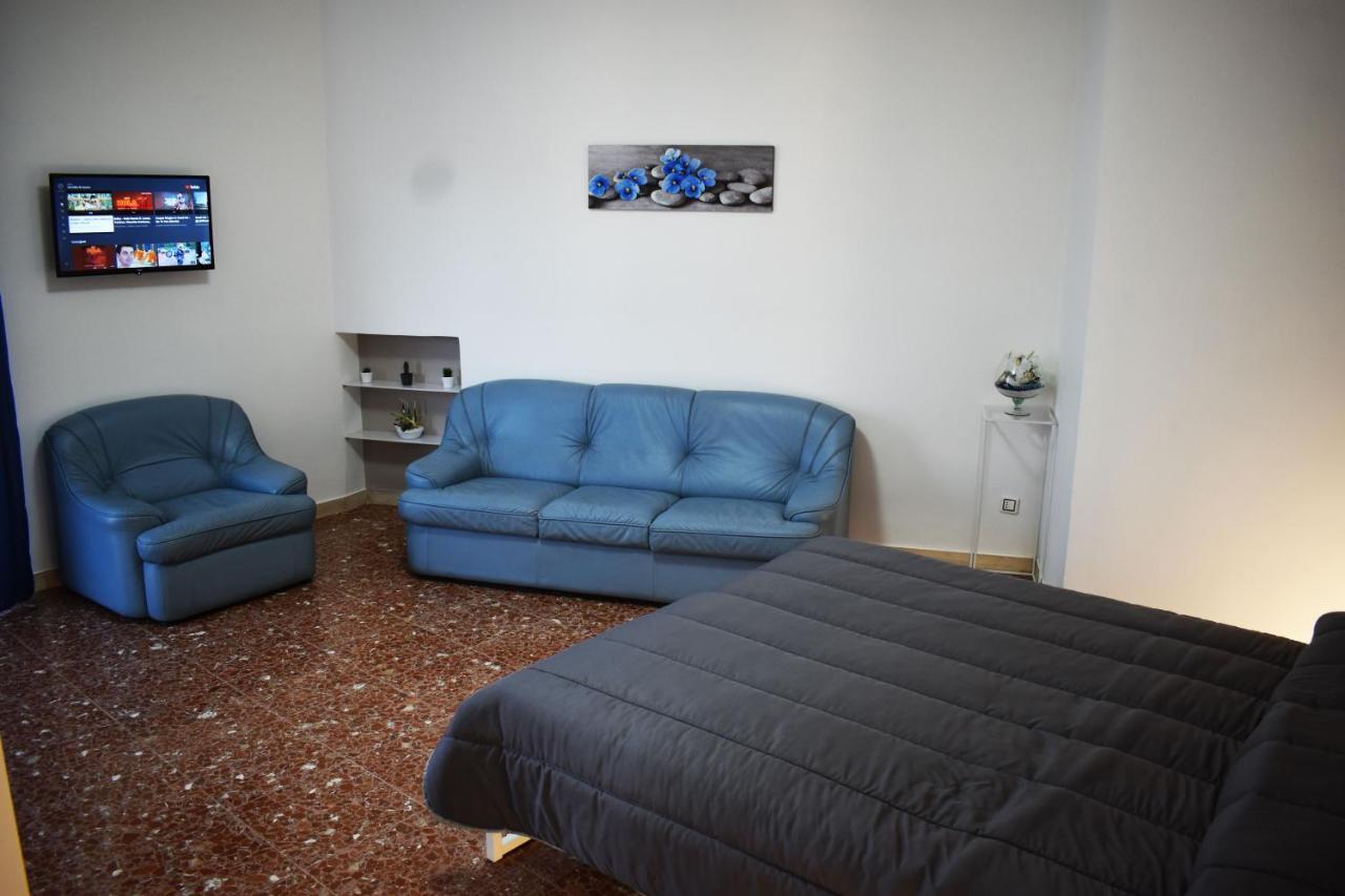 Home Napoli Eksteriør bilde