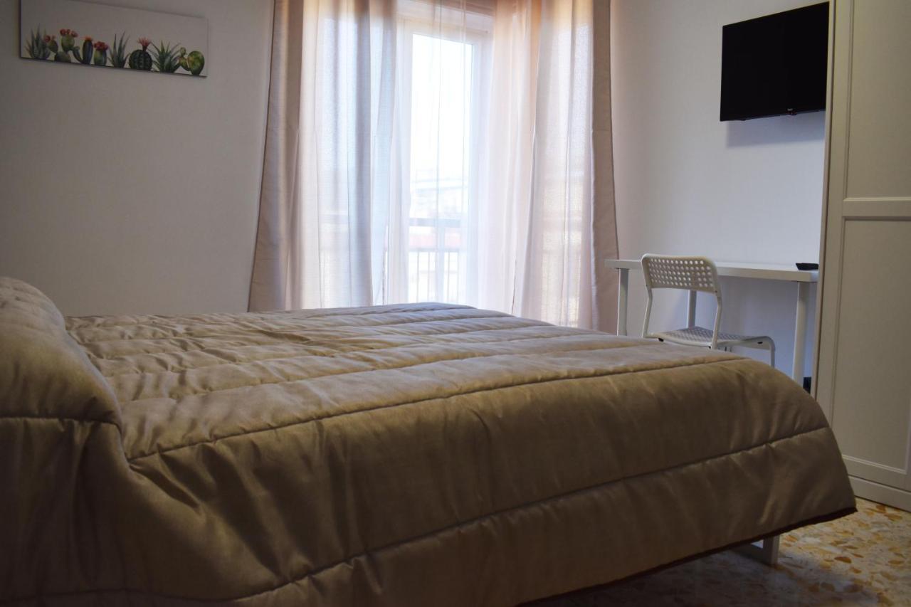 Home Napoli Eksteriør bilde